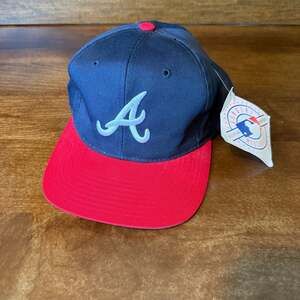 Vintage 90s Atlanta Braves New Era Deadstock Snapback Hat MLB Genuine Merchandis